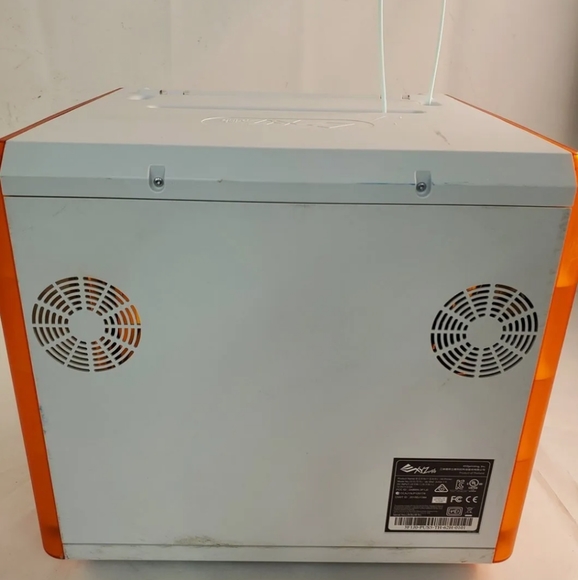 Xyzprinting xyz printing da vinci jr 1.0 orange and white 3d printer - Picture 3 of 6